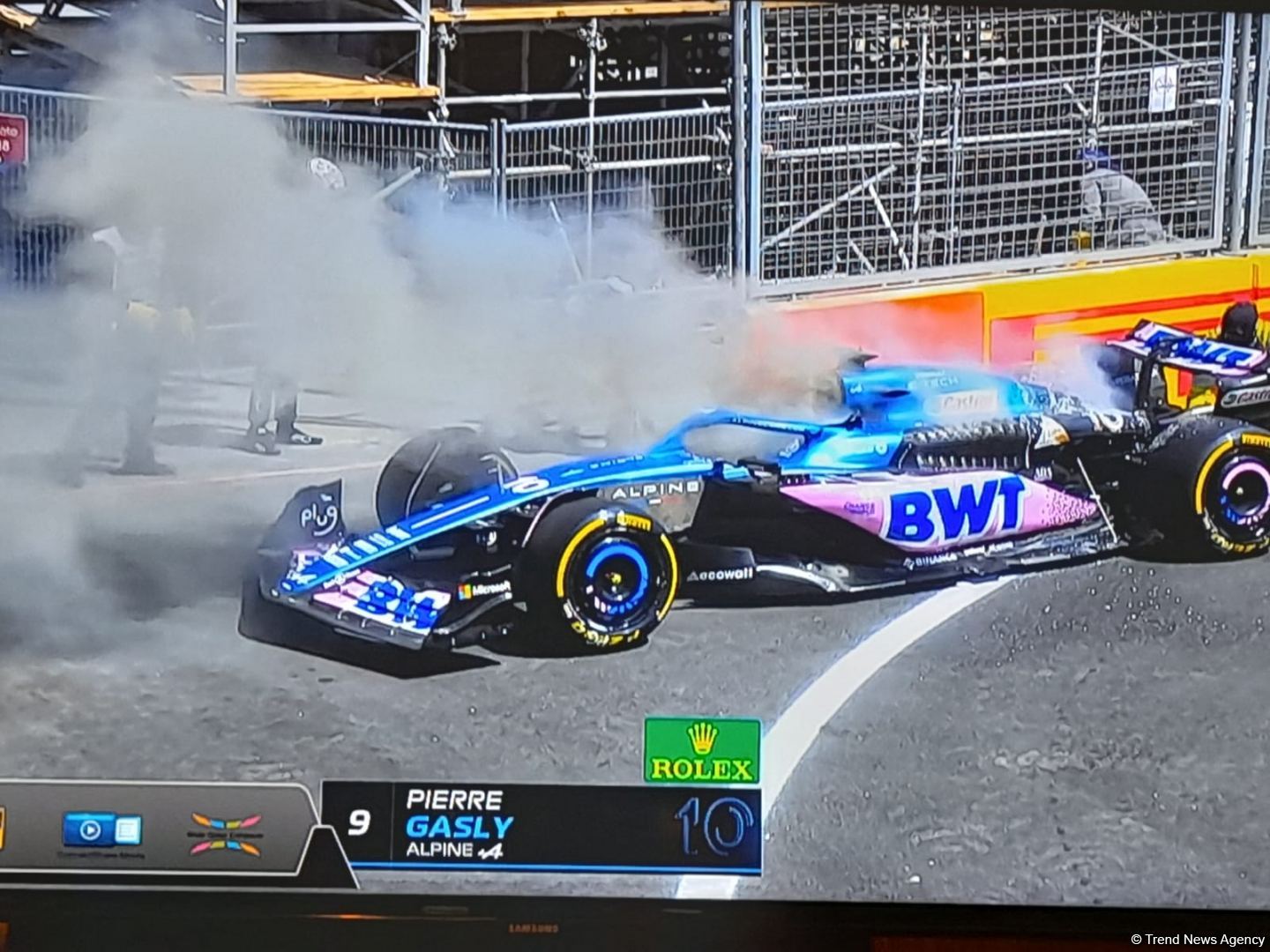 Formula 1 komandalarının sərbəst yürüşündə boliddə yanğın olub (FOTO/VİDEO)