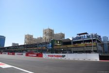 Formula 2 komandalarının birinci sprint yarışı başlayıb (FOTO)