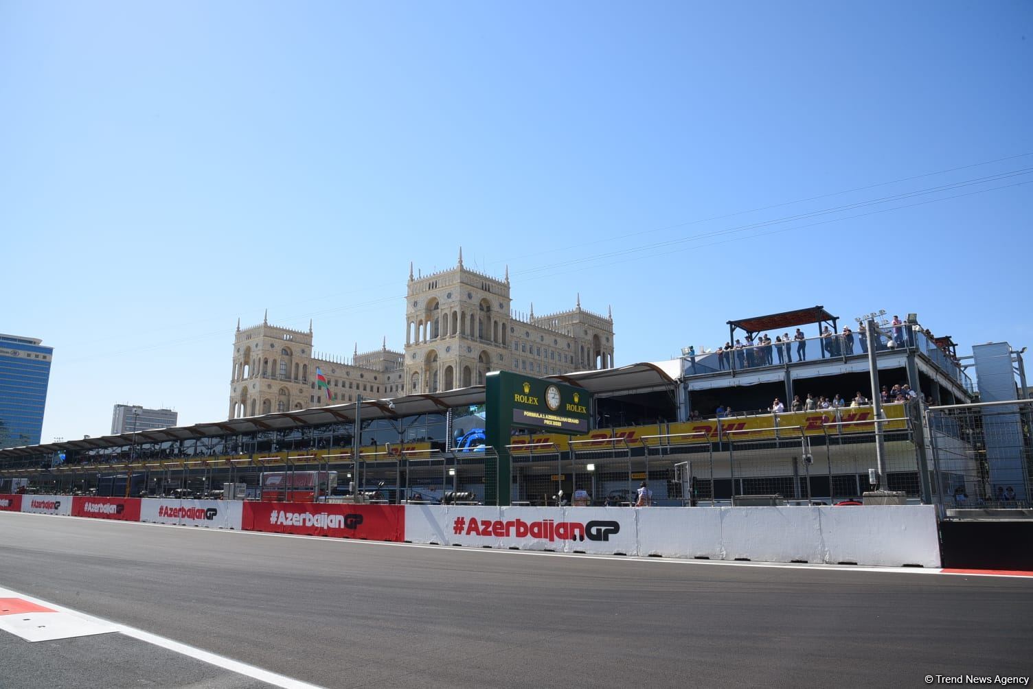Formula 2 komandalarının birinci sprint yarışı başlayıb (FOTO)