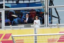 Prezident İlham Əliyev və Birinci xanım Mehriban Əliyeva Formula 1 Azərbaycan Qran-Prisinin əsas yarışına baxıblar (FOTO/VİDEO) (YENİLƏNİB)
