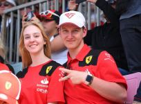 "Formula 1" Azərbaycan Qran Prisi yarışında azarkeşlərin məmnuniyyəti (FOTOLAR)