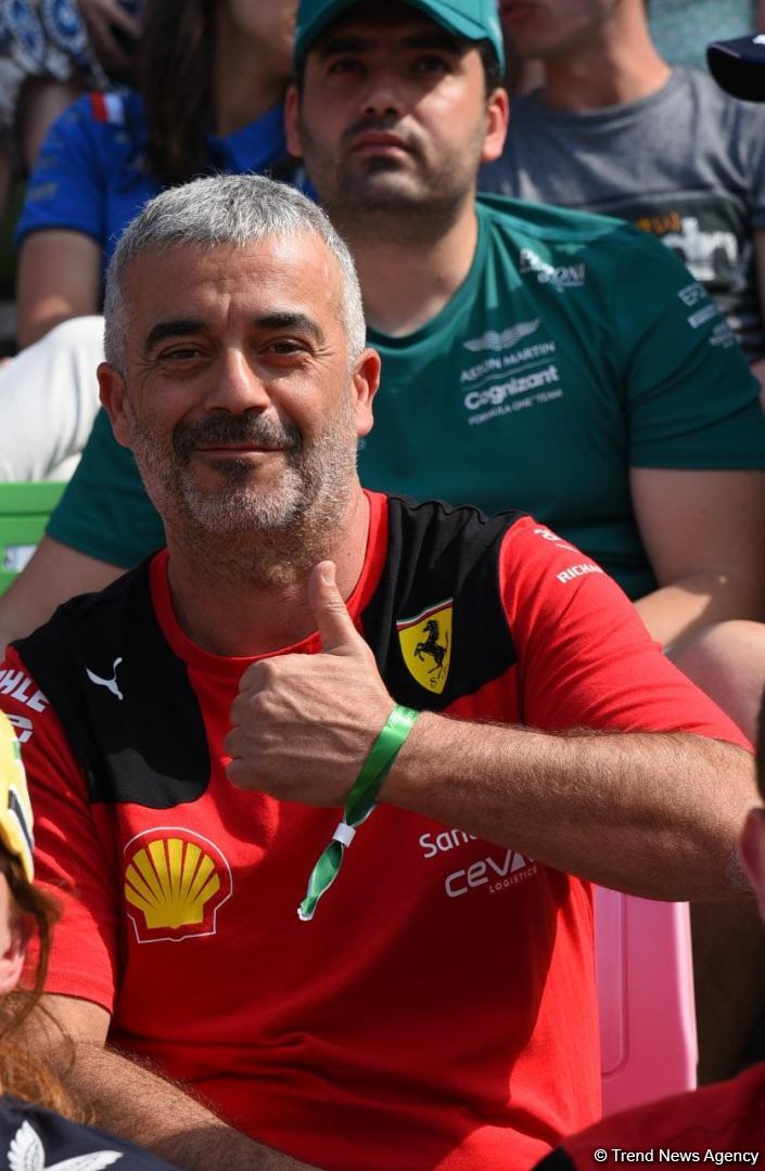 "Formula 1" Azərbaycan Qran Prisi yarışında azarkeşlərin məmnuniyyəti (FOTOLAR)