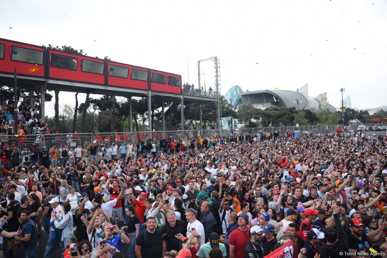 2023 Formula 1 Azərbaycan Qran Prisinin qalibi və mükafatçıları mükafatlandırılıb (FOTO)