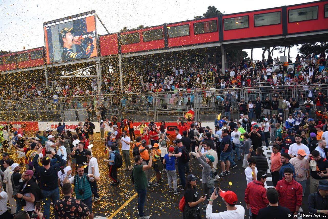 2023 Formula 1 Azərbaycan Qran Prisinin qalibi və mükafatçıları mükafatlandırılıb (FOTO)