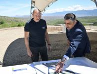 Prezident İlham Əliyev Zəngilanda otel kompleksinin təməlini qoyub (YENİLƏNİB) (FOTO/VİDEO)
