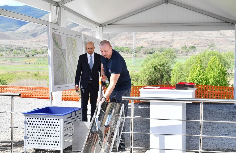 Prezident İlham Əliyev Qubadlı şəhərində ilk yaşayış məhəlləsinin təməlini qoyub (YENİLƏNİB) (FOTO/VİDEO)
