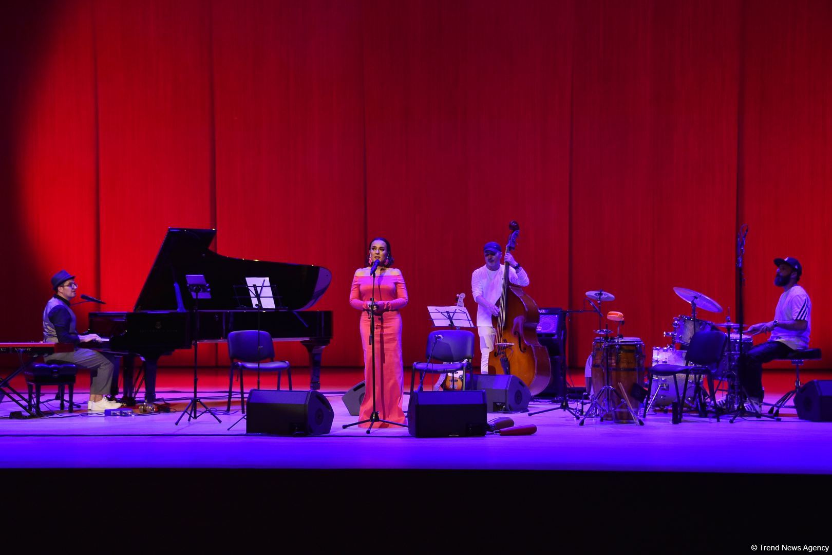 Heydər Əliyev Mərkəzində Azərbaycan, ABŞ və Kuba musiqiçilərinin iştirakı ilə heyrətamiz Caz günü keçirilib (FOTO)