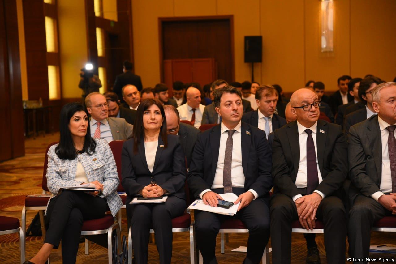 Ümummilli lider Heydər Əliyevin xarici siyasətinin prioritetlər mövzusunda beynəlxalq konfrans keçirilib (FOTO)