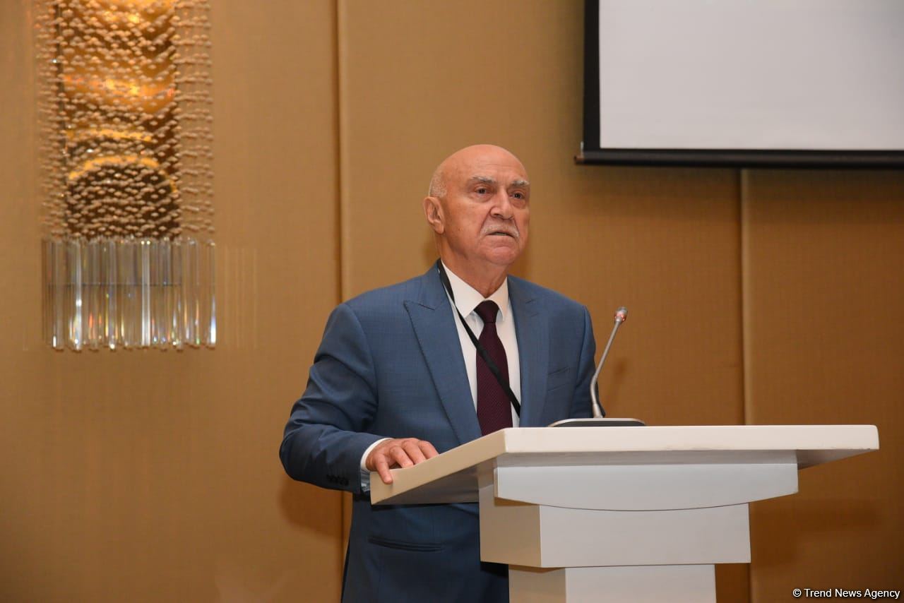 Ümummilli lider Heydər Əliyevin xarici siyasətinin prioritetlər mövzusunda beynəlxalq konfrans keçirilib (FOTO)