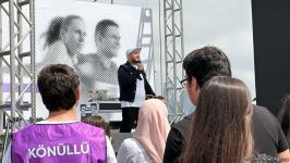 İdmana sevgi, birlik və dəstək - "Bakı Marafonu 2023"ün əyləncə zonası (FOTO)
