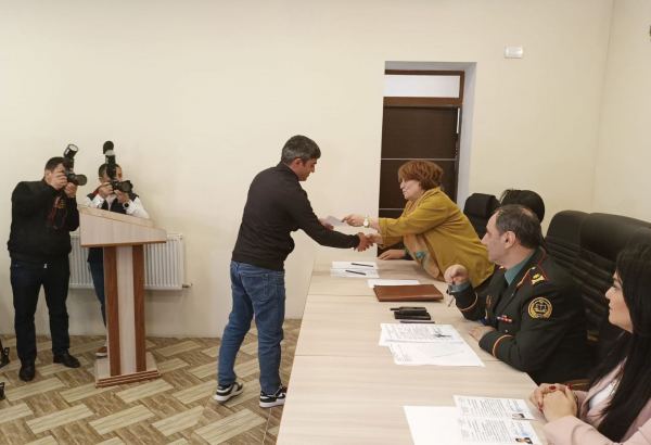 Əfv sərəncamı 10 saylı cəzaçəkmə müəssisəsində 25 nəfərə şamil edilib (FOTO)