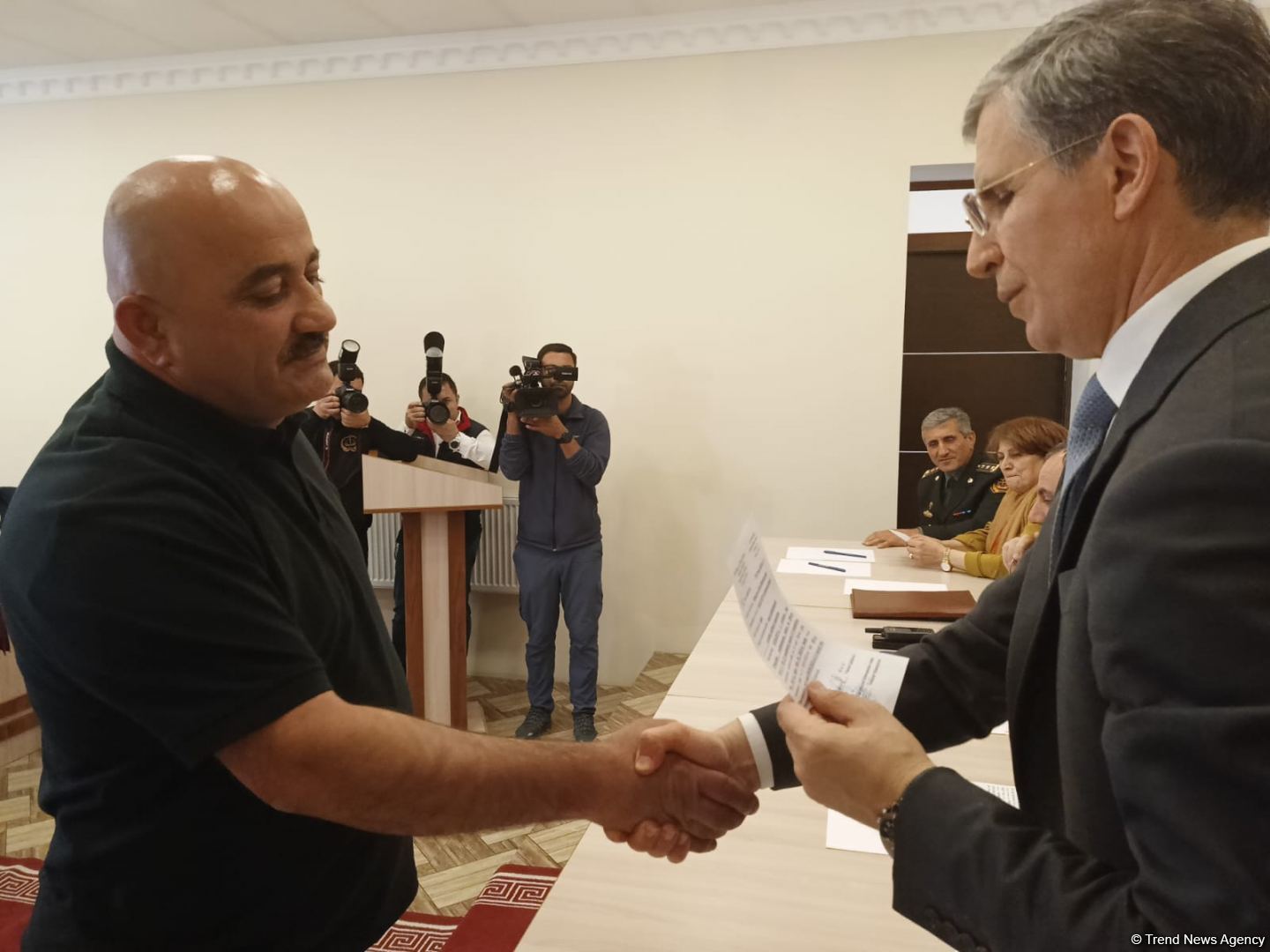 Əfv sərəncamı 10 saylı cəzaçəkmə müəssisəsində 25 nəfərə şamil edilib (FOTO)