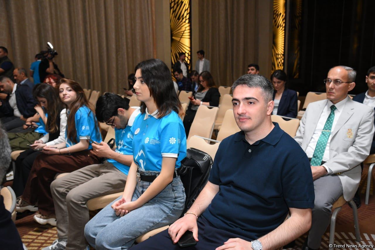 Ümummilli Lider Heydər Əliyevin media siyasəti və müasir Azərbaycan mediası" mövzusunda konfrans keçirilib (FOTO) (ƏLAVƏ OLUNUB)