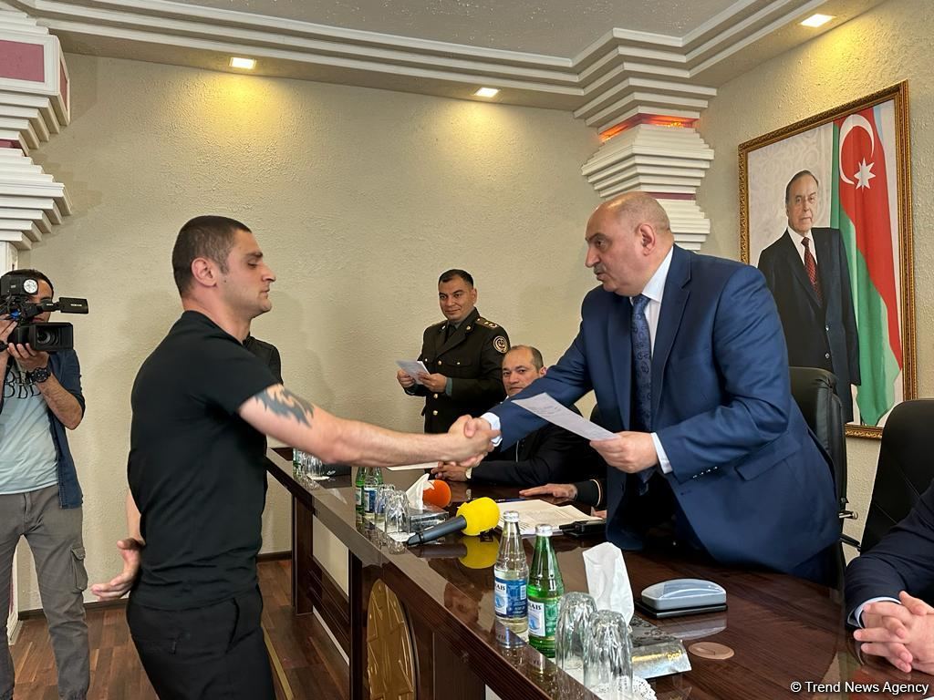 Əfv sərəncamı 17 saylı cəzaçəkmə müəssisəsində də icra edilib (FOTO)