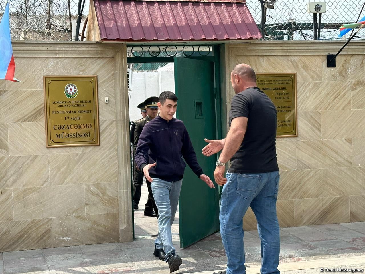 Əfv sərəncamı 17 saylı cəzaçəkmə müəssisəsində də icra edilib (FOTO)
