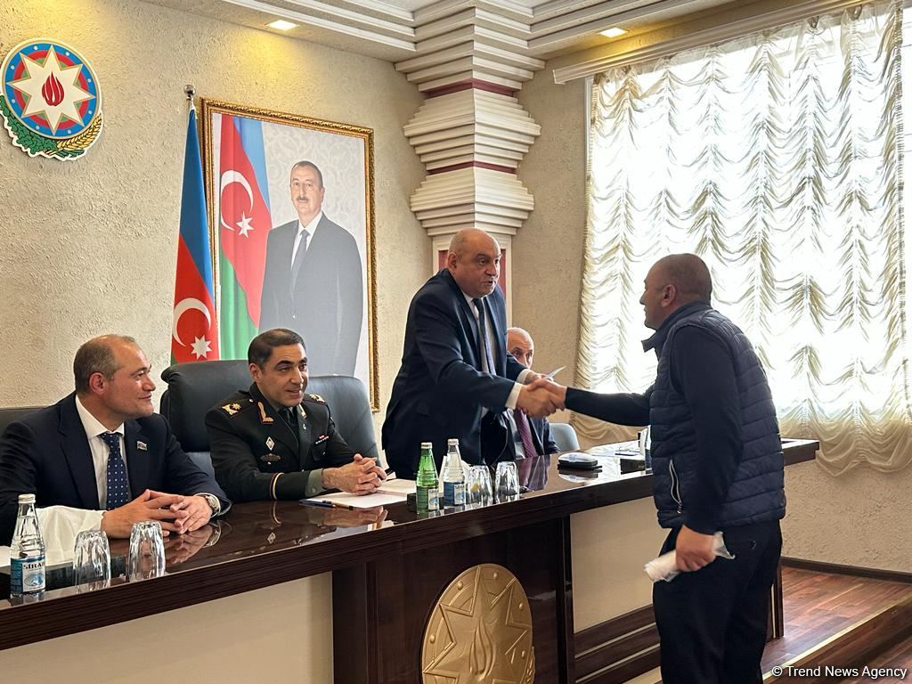 Əfv sərəncamı 17 saylı cəzaçəkmə müəssisəsində də icra edilib (FOTO)