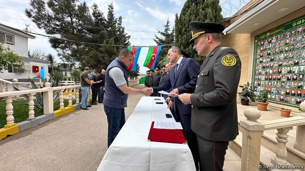 Əfv sərəncamı 9 saylı cəzaçəkmə müəssisəsində 8 nəfərə şamil edilib (FOTO)