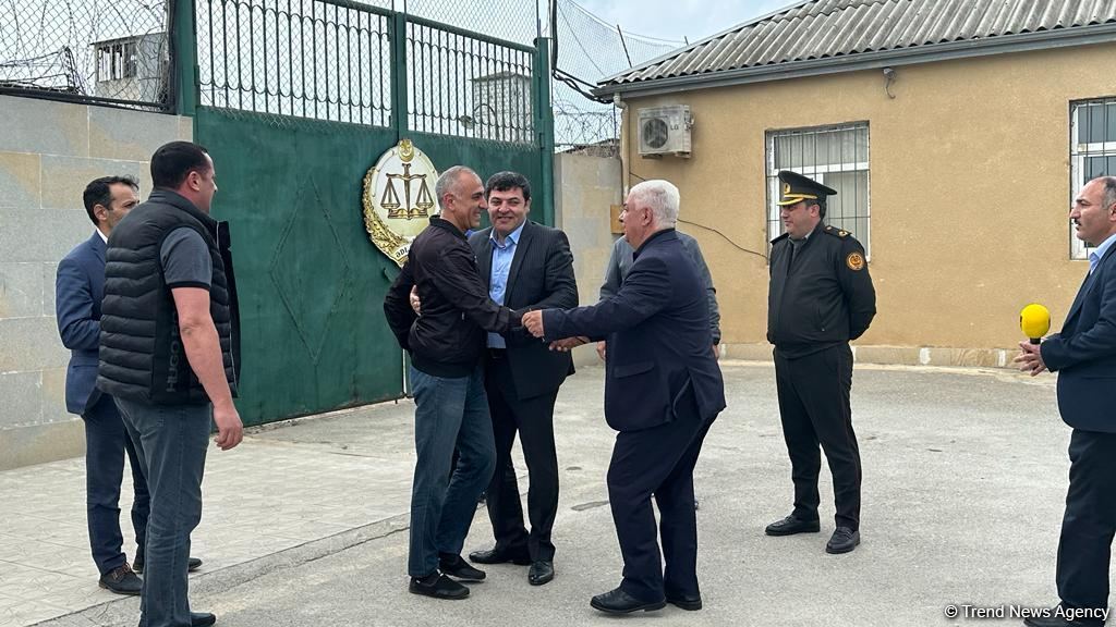 Əfv sərəncamı 9 saylı cəzaçəkmə müəssisəsində 8 nəfərə şamil edilib (FOTO)