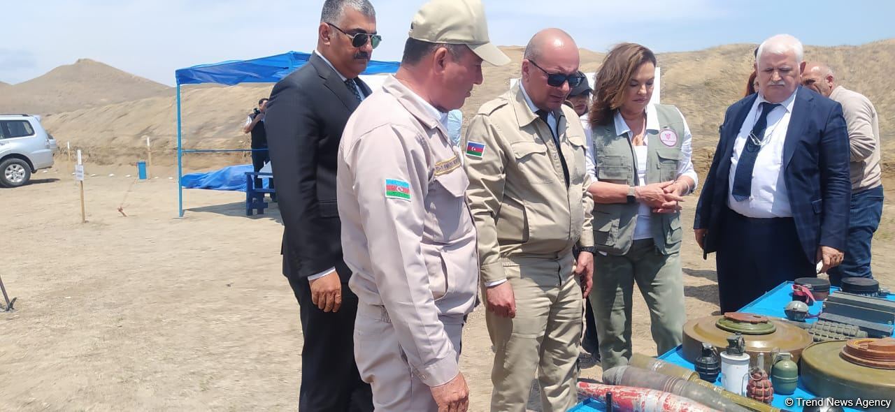 "Sülhün Kökləri” təşkilatının təsisçisi xanım Heidi Kühnün işğaldan azad edilmiş ərazilərə səfəri davam edir (FOTO)