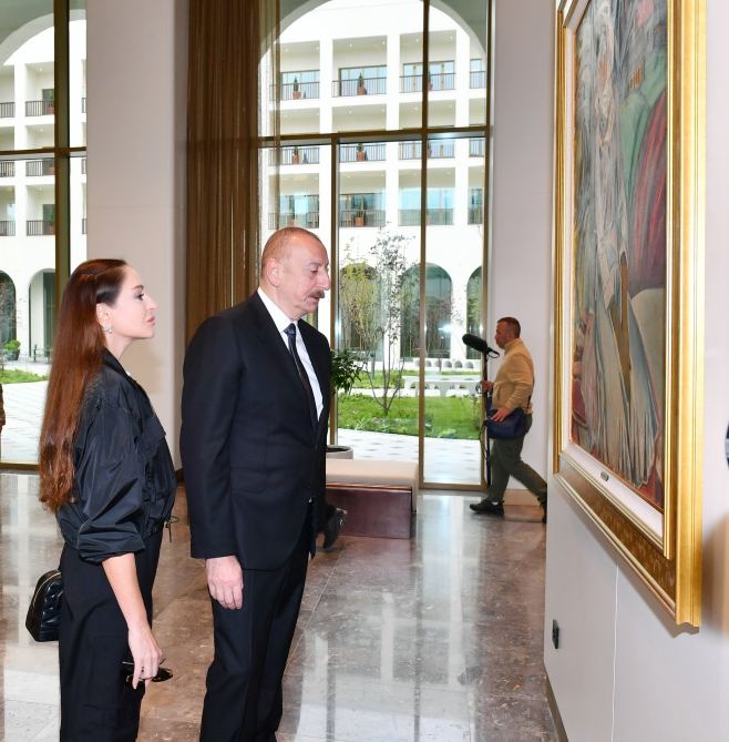 Prezident İlham Əliyev və Birinci xanım Mehriban Əliyeva Şuşa Otel-Konqres Mərkəzi Kompleksinin açılışında iştirak ediblər (YENİLƏNİB) (FOTO/VİDEO)