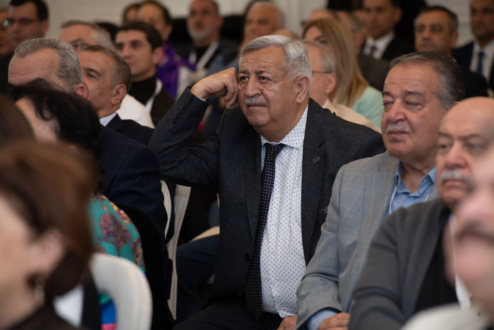 Şuşada Ulu Öndər Heydər Əliyevin 100 illiyi münasibətilə film nümayiş olunub (FOTO)