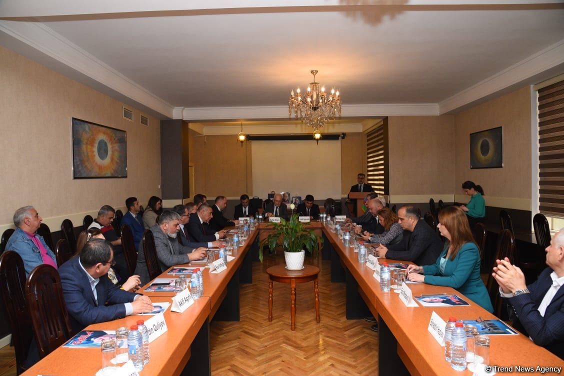 Bakıda "Utro" jurnalının təqdimatı keçirilib (FOTO)