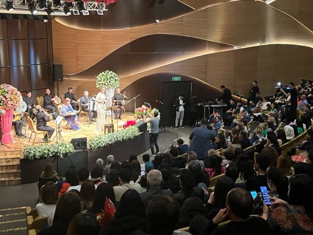 Beynəlxalq Muğam Mərkəzində "Sən elə bir zirvəsən" adlı proqram təşkil edilib (FOTO)