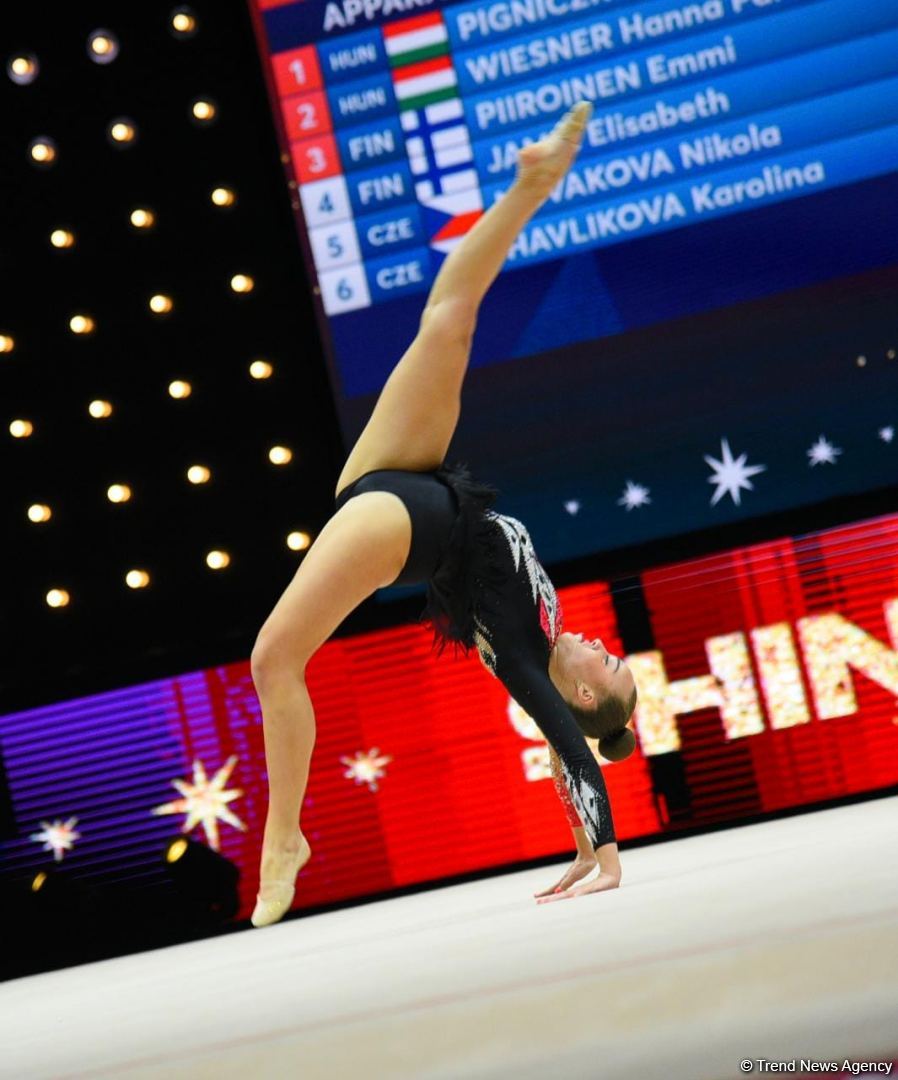 Bakıda bədii gimnastika üzrə 39-cu Avropa çempionatı yarışlarının üçüncü gününə start verilib (FOTO)