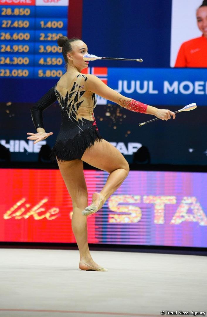 Bakıda bədii gimnastika üzrə 39-cu Avropa çempionatı yarışlarının üçüncü gününə start verilib (FOTO)