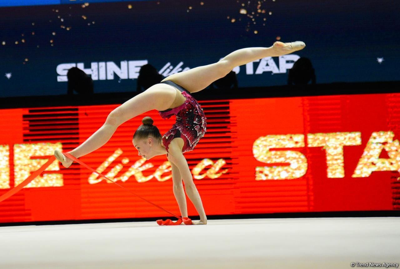 Bakıda bədii gimnastika üzrə 39-cu Avropa çempionatı yarışlarının üçüncü gününə start verilib (FOTO)