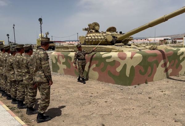 Naxçıvan Əlahiddə Ümumqoşun Ordusu tapşırıqları yüksək peşəkarlıqla yerinə yetirir (REPORTAJ)
