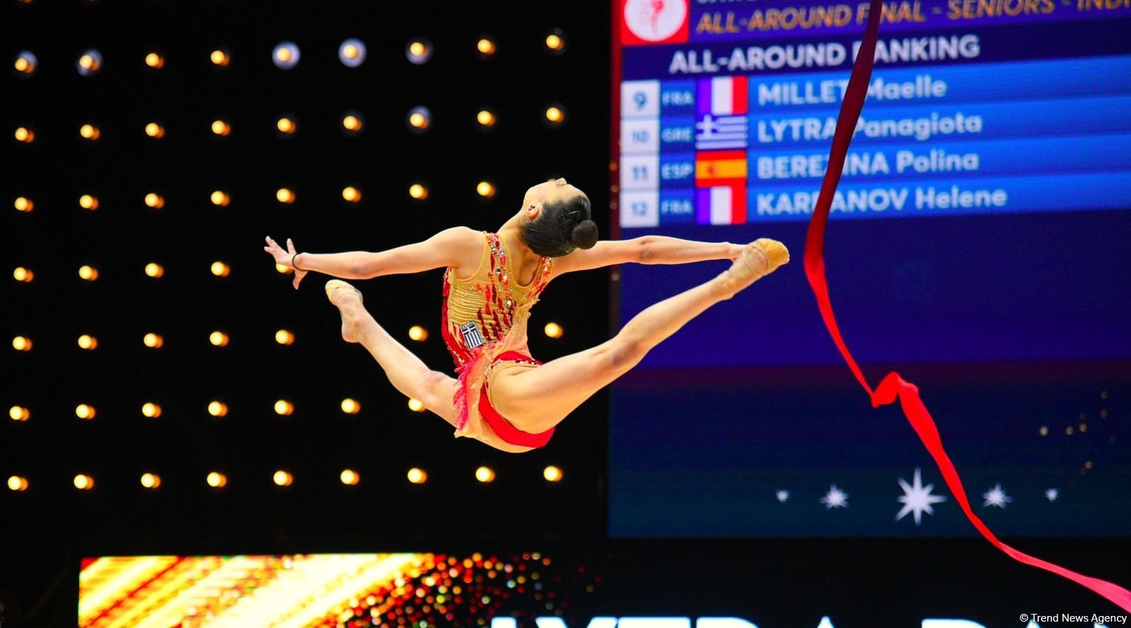 Bədii gimnastika üzrə Avropa çempionatının fərdi çoxnövçülük proqramı üzrə finalının ən gözəl anları (FOTO)