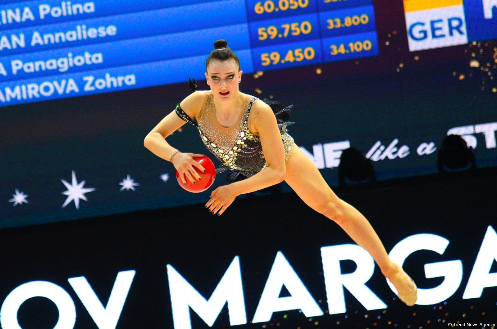 Bədii gimnastika üzrə Avropa çempionatının fərdi çoxnövçülük proqramı üzrə finalının ən gözəl anları (FOTO)