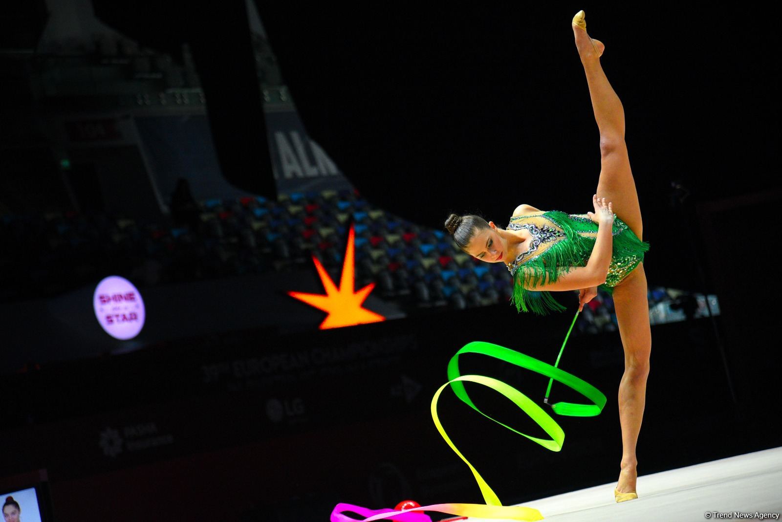Bədii gimnastika üzrə Avropa çempionatının fərdi çoxnövçülük proqramı üzrə finalının ən gözəl anları (FOTO)