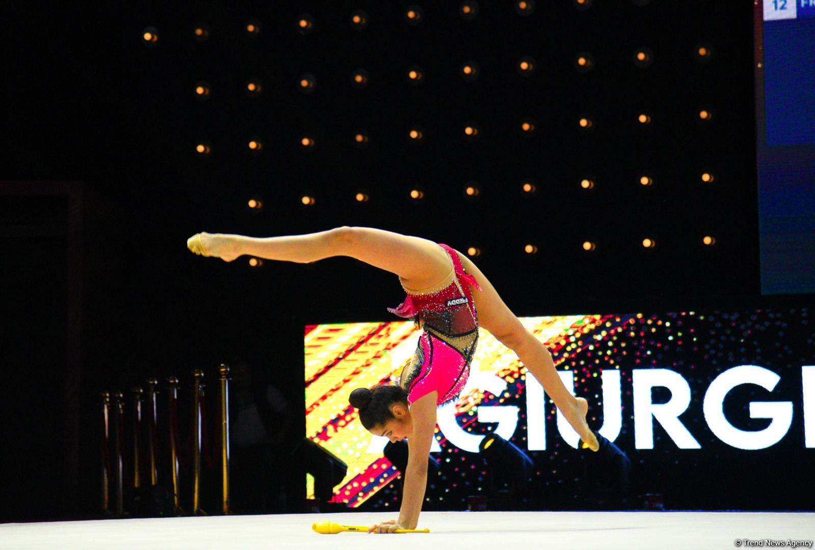 Bədii gimnastika üzrə Avropa çempionatının fərdi çoxnövçülük proqramı üzrə finalının ən gözəl anları (FOTO)