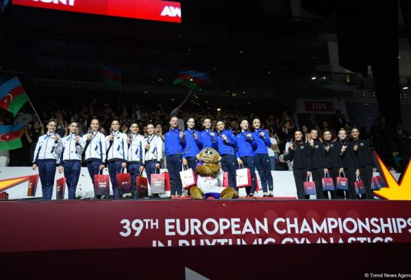 Qrup hərəkətləri üzrə komandalar arasında Avropa çempionatının qalibləri mükafatlandırılıb (FOTO)