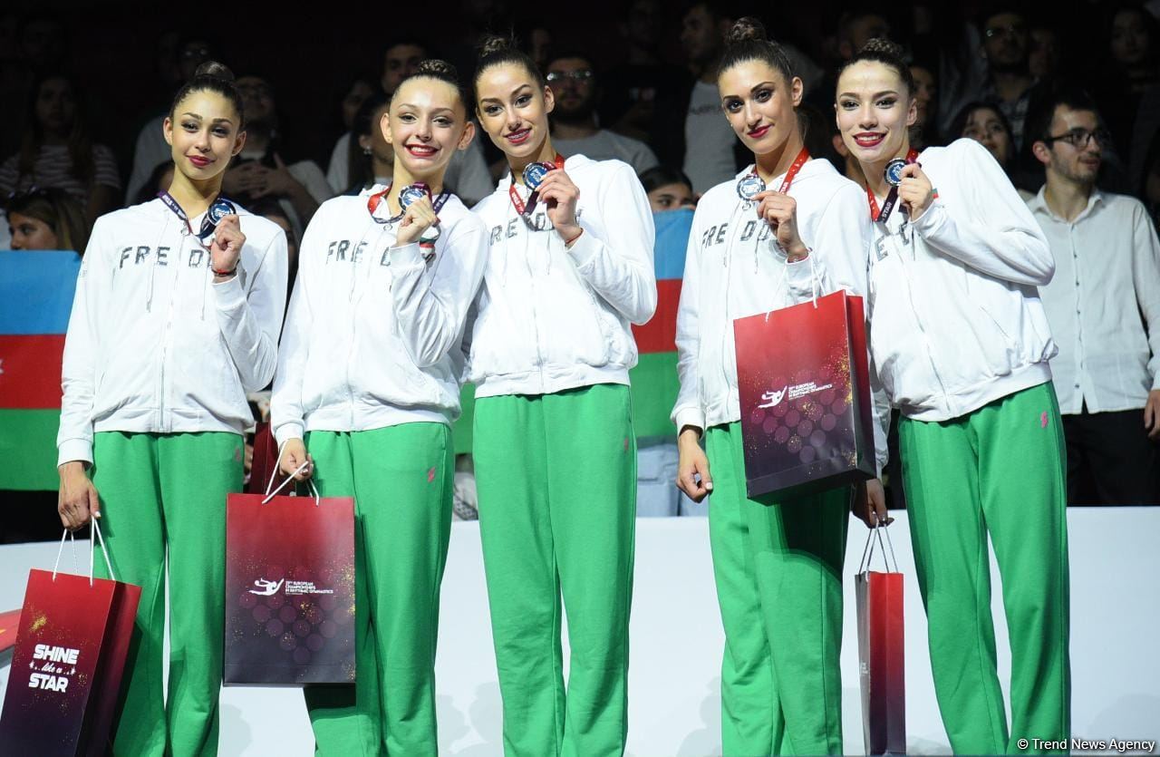 Qrup hərəkətləri üzrə komandalar arasında Avropa çempionatının qalibləri mükafatlandırılıb (FOTO)