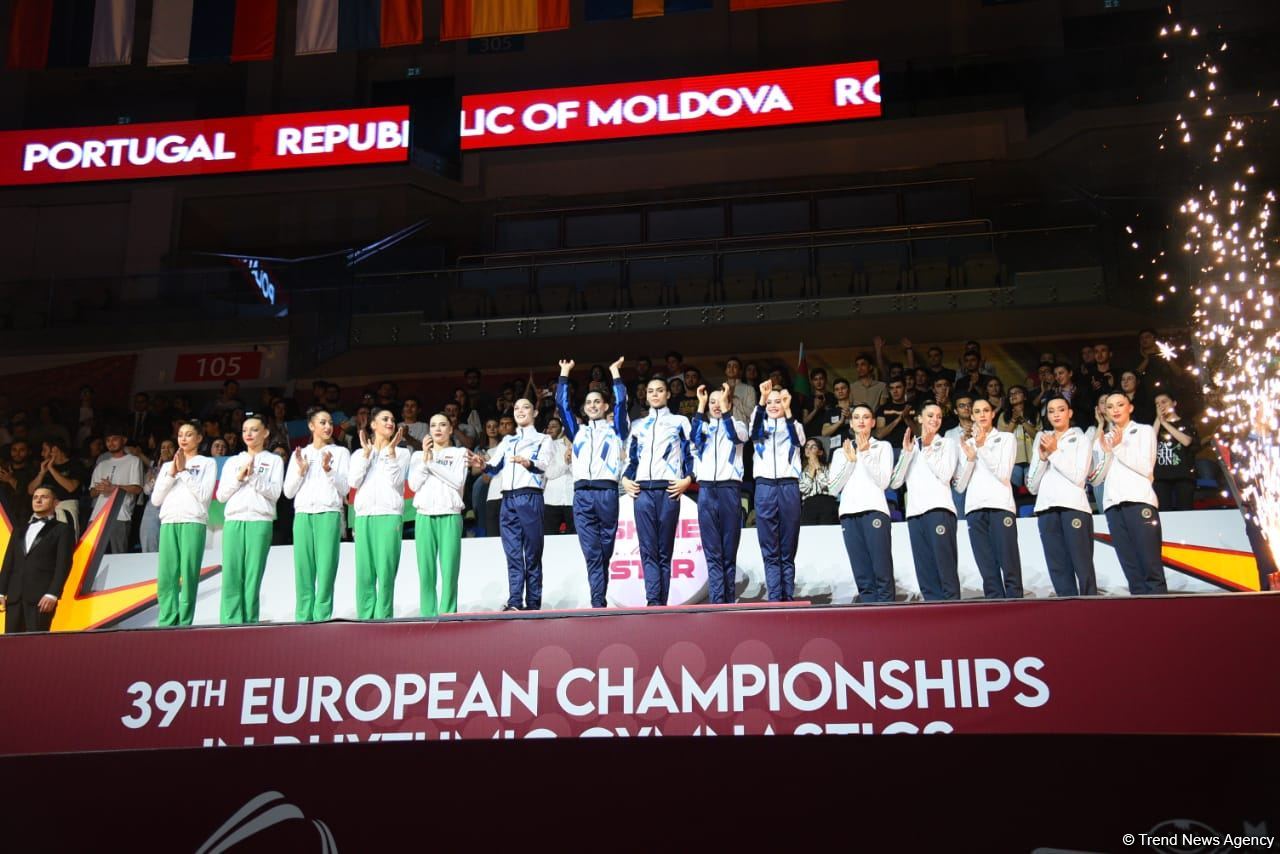 Qrup hərəkətləri üzrə komandalar arasında Avropa çempionatının qalibləri mükafatlandırılıb (FOTO)