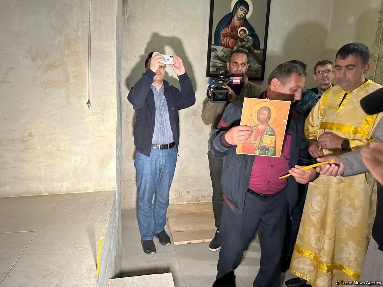 Azərbaycandakı xristian və yəhudi icmalarının rəhbərləri və üzvləri Xudavəng monastr kompleksini ziyarət ediblər (FOTO)
