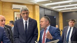 Bakı Dövlət Universitetində Ümummilli Lider Heydər Əliyevin 100 illik yubileyinə həsr olunmuş tədbir keçirilir (FOTO)