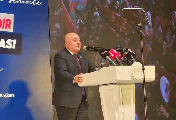 Yeni Azərbaycan Partiyasının nümayəndə heyəti Türkiyə vətəndaşları ilə görüş keçirib (FOTO)