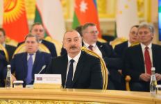 Prezident İlham Əliyev Moskvada Ali Avrasiya İqtisadi Şurasının geniş tərkibdə iclasında iştirak edib (FOTO/VİDEO) (YENİLƏNİB)