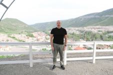 Prezident İlham Əliyev Laçın rayonunun Zabux kəndində aparılan tikinti işləri ilə tanış olub (YENİLƏNİB) (FOTO/VİDEO)