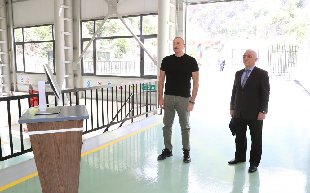 Prezident İlham Əliyev Kəlbəcər rayonunda “Qamışlı” Kiçik Su Elektrik Stansiyasının açılışında iştirak edib (YENİLƏNİB) (FOTO/VİDEO)