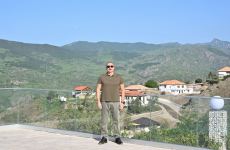 Prezident İlham Əliyev Laçın şəhərində Heydər Əliyev, Zəfər və 28 May küçələrinin kəsişməsində lövhələrin açılışını edib (YENİLƏNİB) (FOTO/VİDEO)