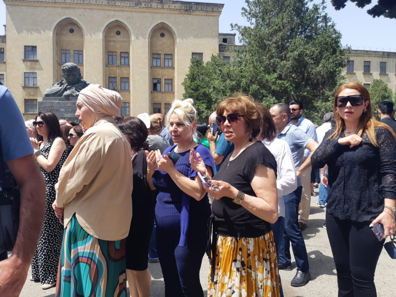 Elxan Qasımovla vida mərasimi keçirilib (FOTO)