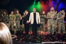 Gənc Tamaşaçılar Teatrında "Balaca kişilər" tamaşasının premyerası keçirilib (FOTO)