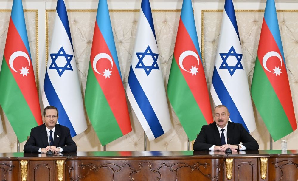 Azərbaycan və İsrail prezidentləri mətbuata bəyanatlarla çıxış ediblər (YENİLƏNİB)(FOTO)