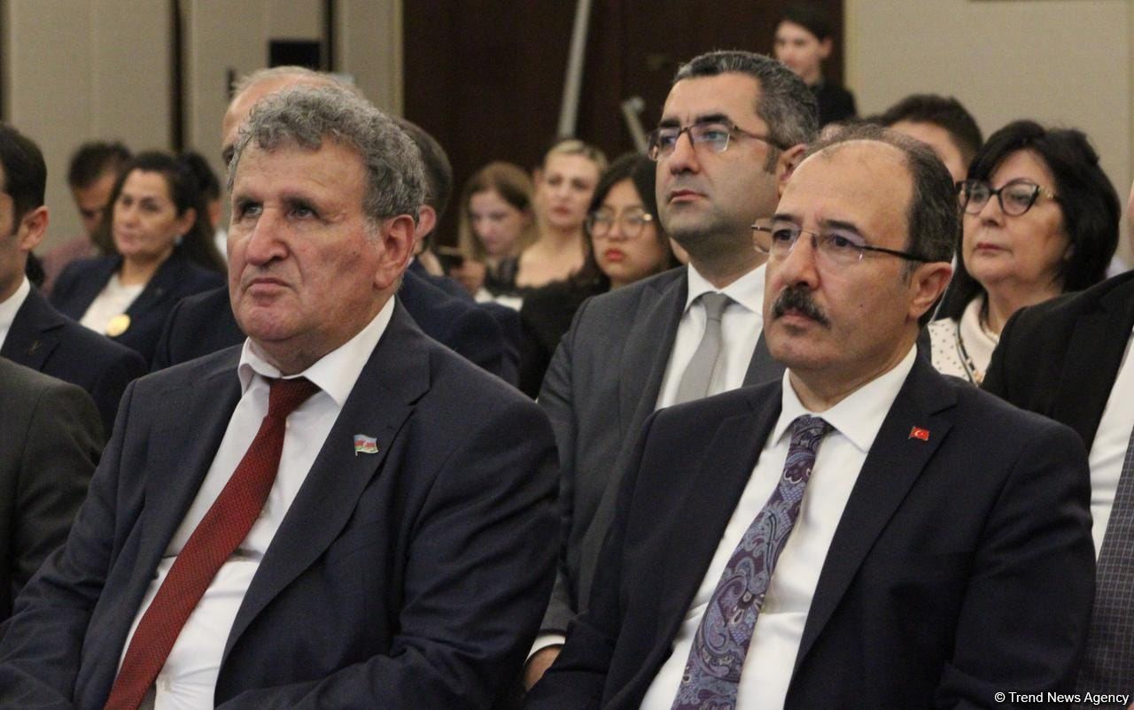 “Heydər Əliyev İli”nə həsr olunmuş Ortaq Türk Dünyası Olimpiadası qaliblərinin mükafatlandırılma mərasimi keçirilib (FOTO)