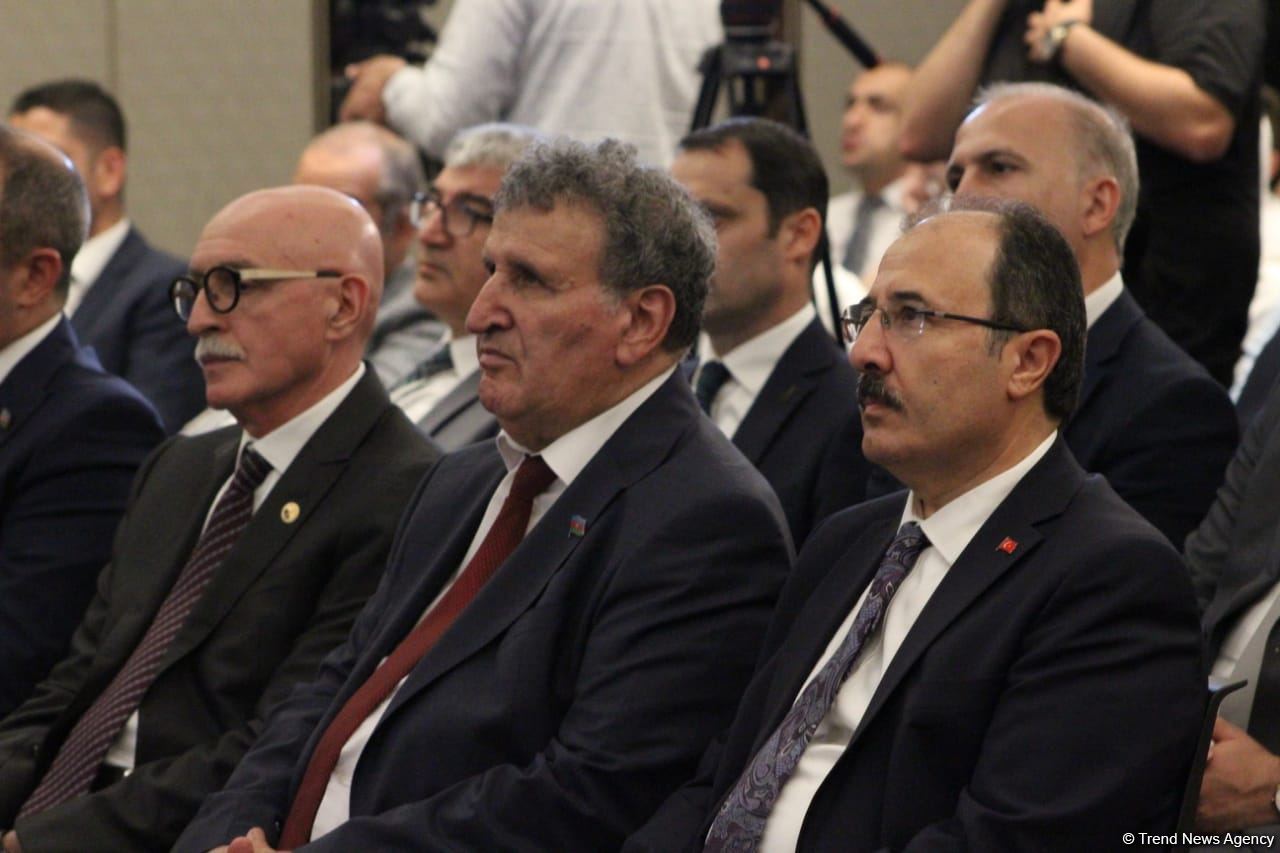 “Heydər Əliyev İli”nə həsr olunmuş Ortaq Türk Dünyası Olimpiadası qaliblərinin mükafatlandırılma mərasimi keçirilib (FOTO)